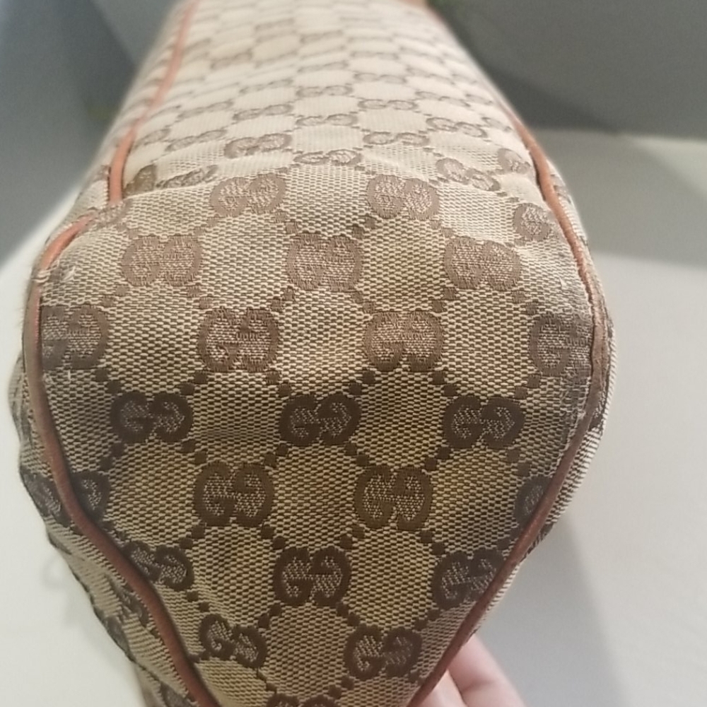 ๐ Gorgeous & authentic Gucci Eclipse bag ๐ - Picture 5 of 12